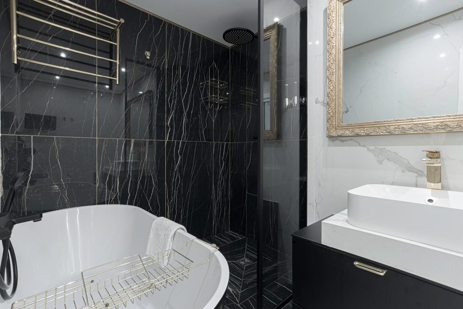 Luxury Maubourg - Vue Mer - Croisette 50M Plage - Clim - Terrasse Cannes Kültér fotó
