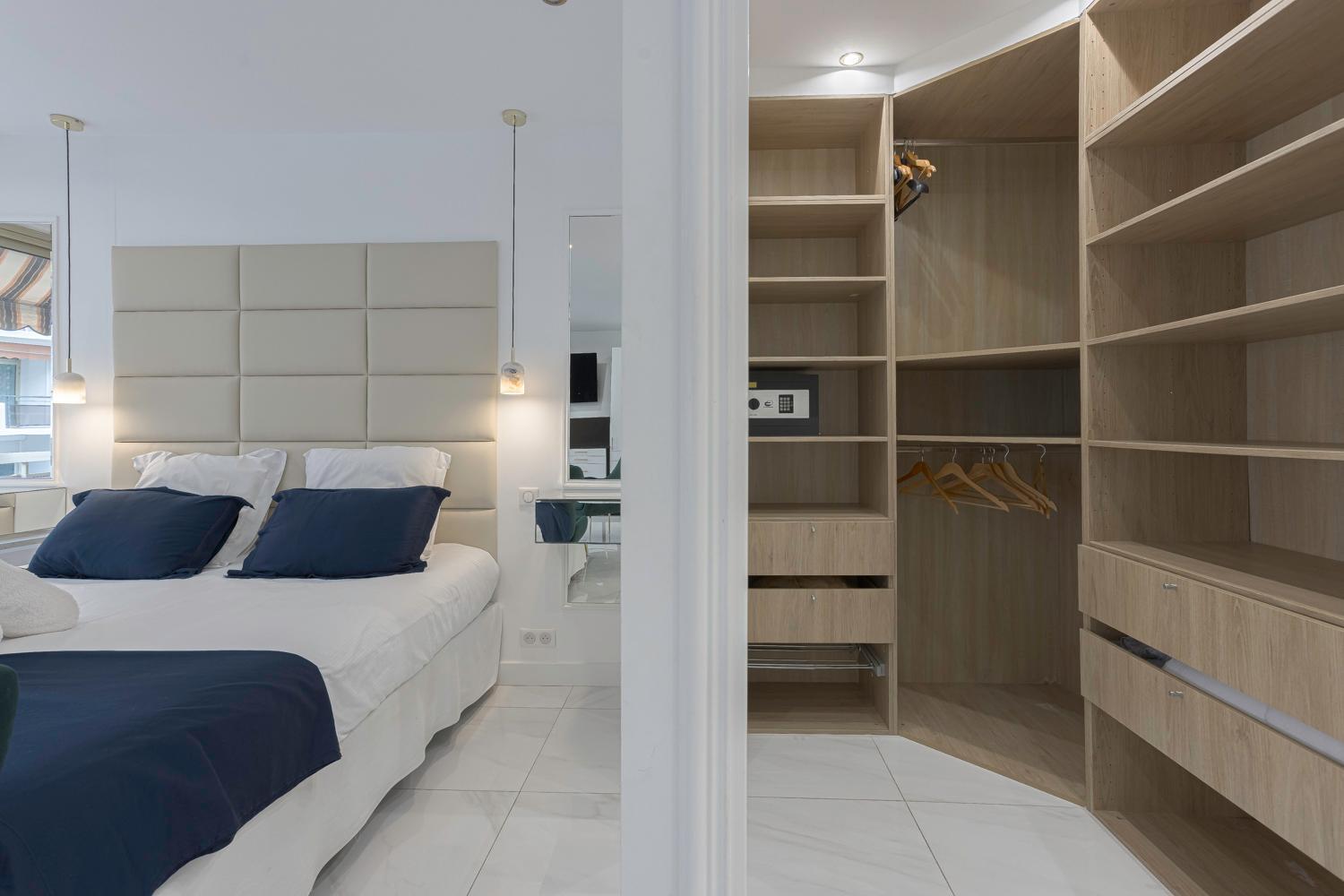 Luxury Maubourg - Vue Mer - Croisette 50M Plage - Clim - Terrasse Cannes Kültér fotó